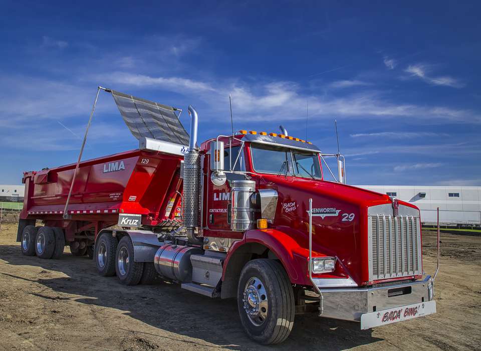 Semi End Dump Truck