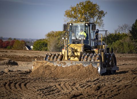 Sheepsfoot Dozer Compactor